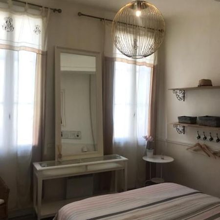 Agapee Apartment Aix-en-Provence Bagian luar foto