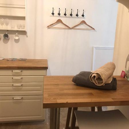 Agapee Apartment Aix-en-Provence Bagian luar foto