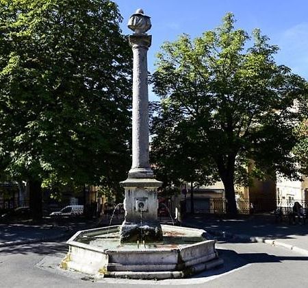 Agapee Apartment Aix-en-Provence Bagian luar foto